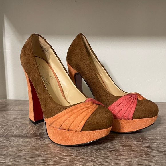 Annie Pinky Shoes - Platform Shoes